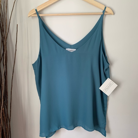 Stella Luce Tops - Stella Luce V Neck Tank Women’s Size XL